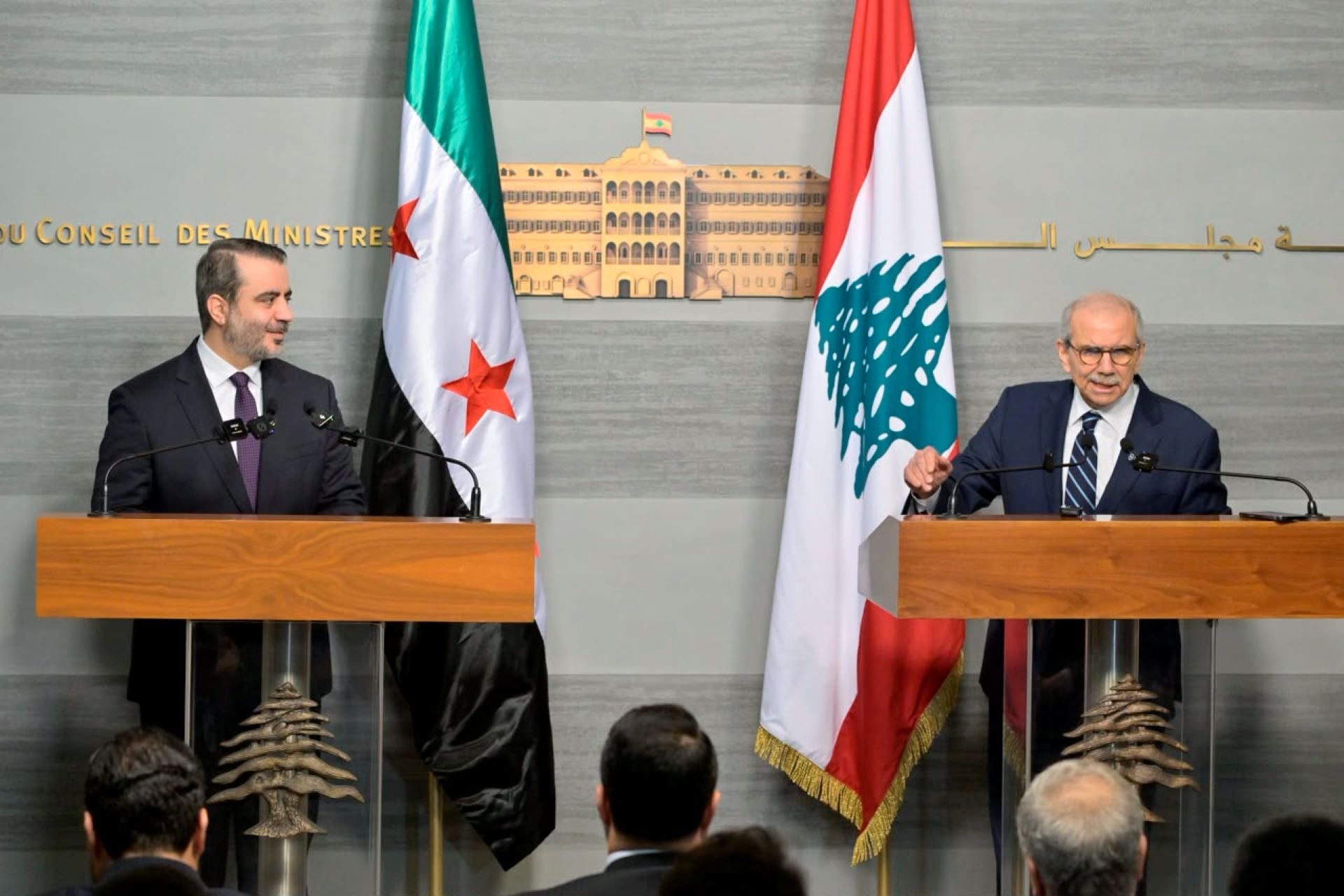 توقيع اتفاقية بين لبنان وسوريا: عدم التدخل في الشؤون الداخلية لأي من الدولتين، احترام السيادة وتسوية الخلافات سلميًا